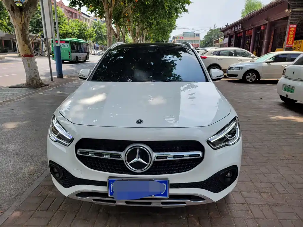Mercedes-Benz GLA 2022