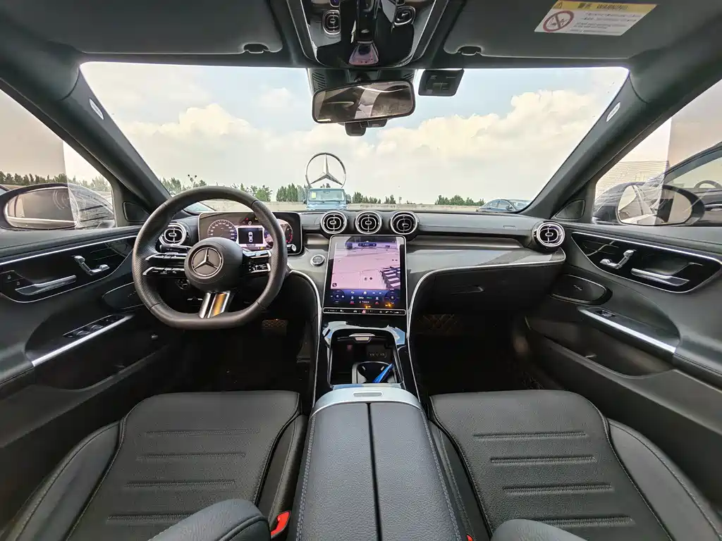 Mercedes-Benz C-Class 2022 — фото 12