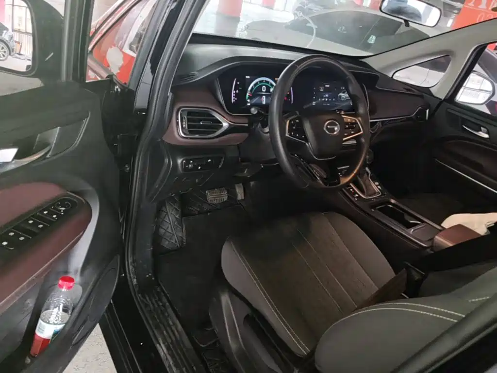 GAC Trumpchi M6 2022 — фото 16