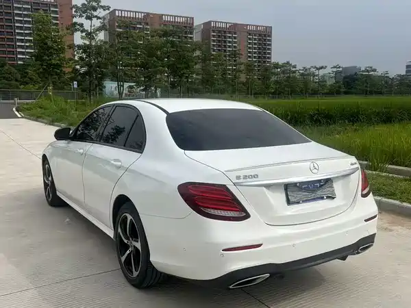 Mercedes-Benz E-Class 2018