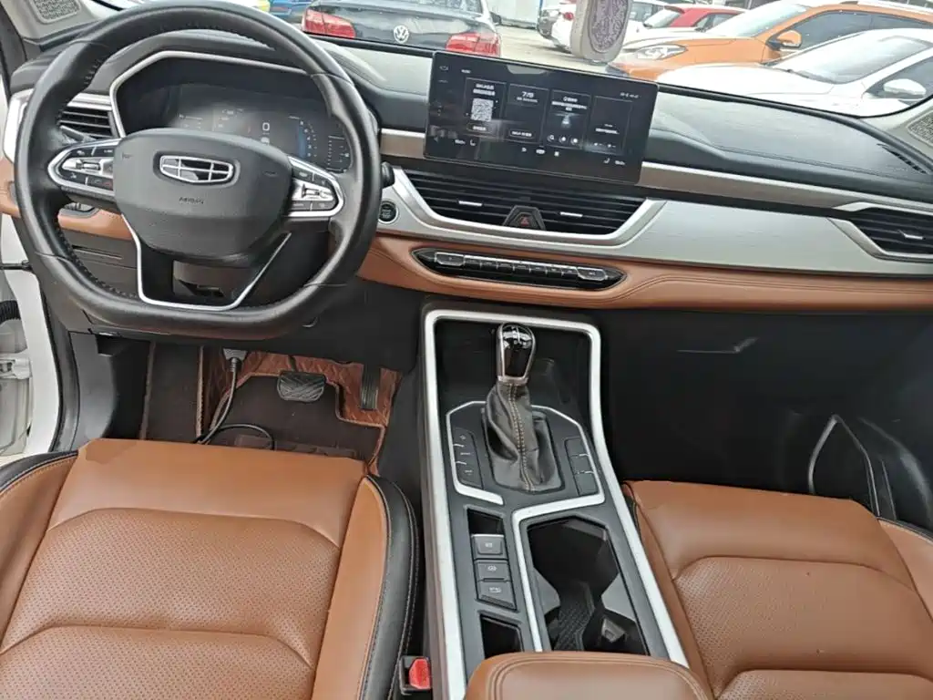 Geely Vision X6 2020 — фото 10