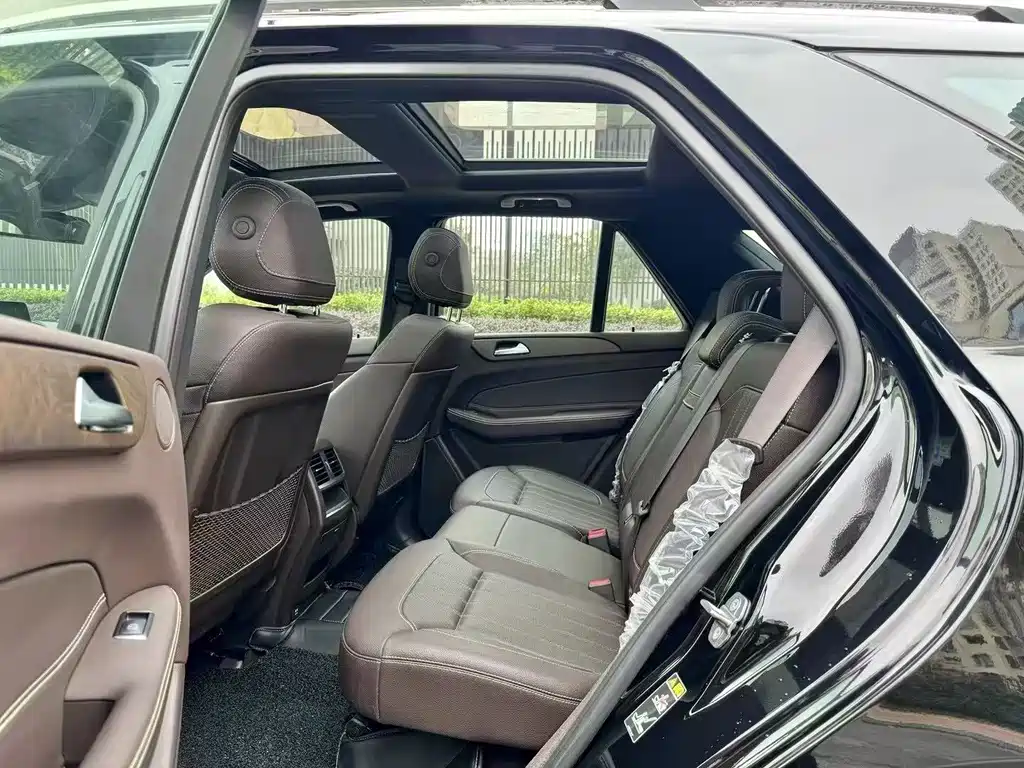 Mercedes-Benz GLE 2018 — фото 7