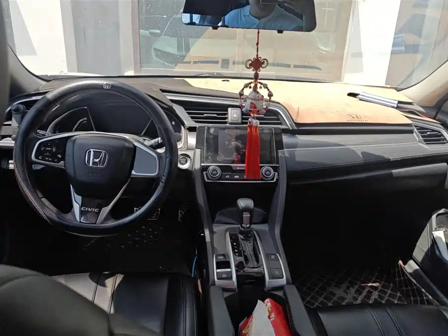 Honda Civic 2021 — фото 12