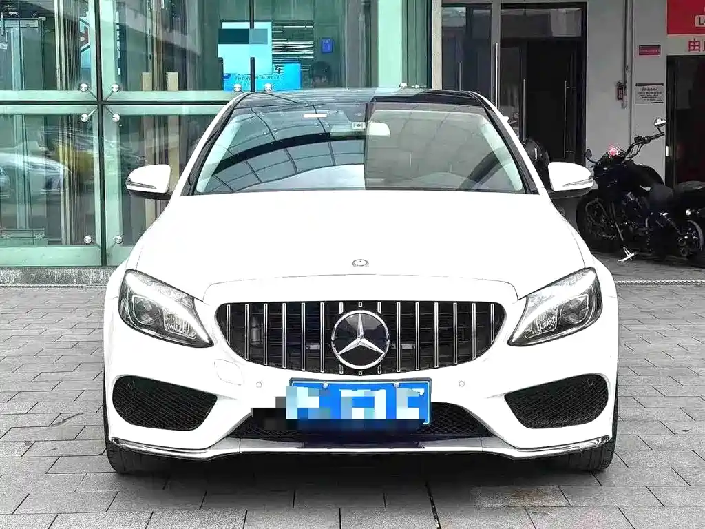 Mercedes-Benz C-Class 2017