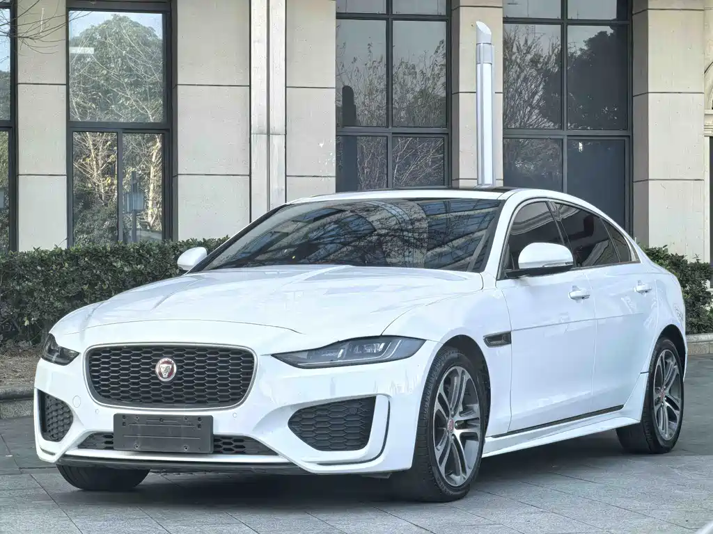 Jaguar XFL 2022
