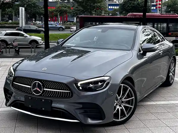 Mercedes-Benz E-Class 2023