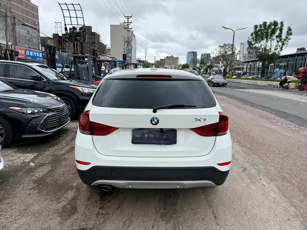 BMW X1 2013 — фото 20