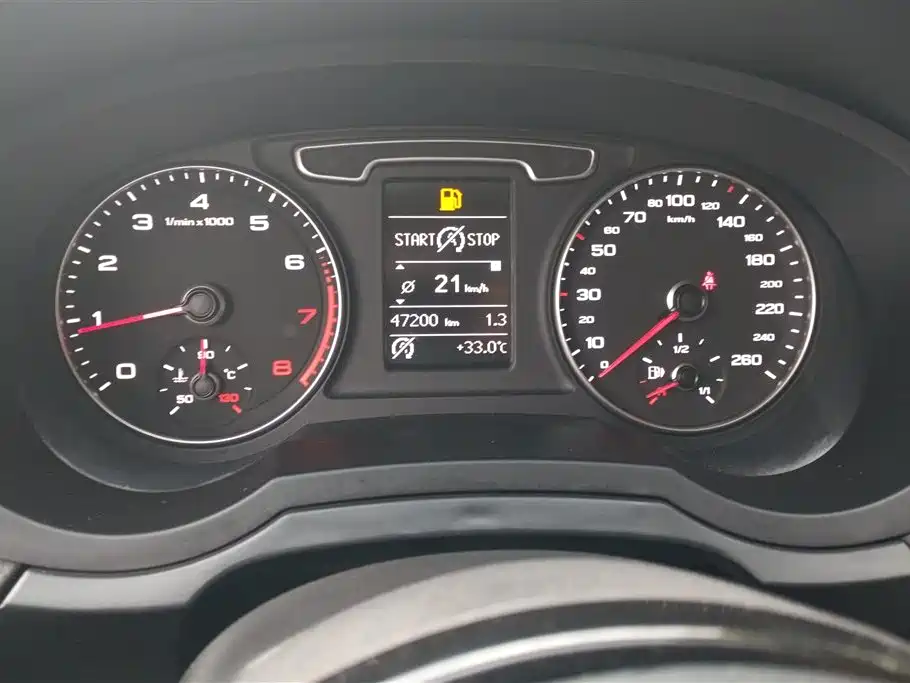 Audi Q3 2014 — фото 14