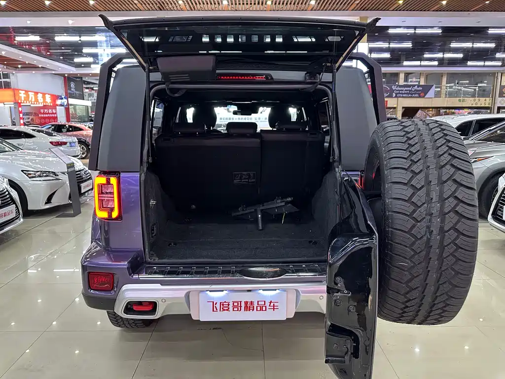 Beijing Off-Road BJ40 2022 — фото 16