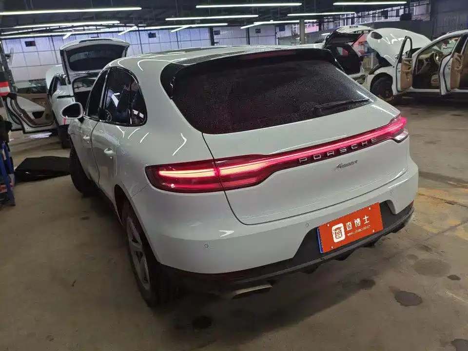 Porsche Macan 2021 — фото 3
