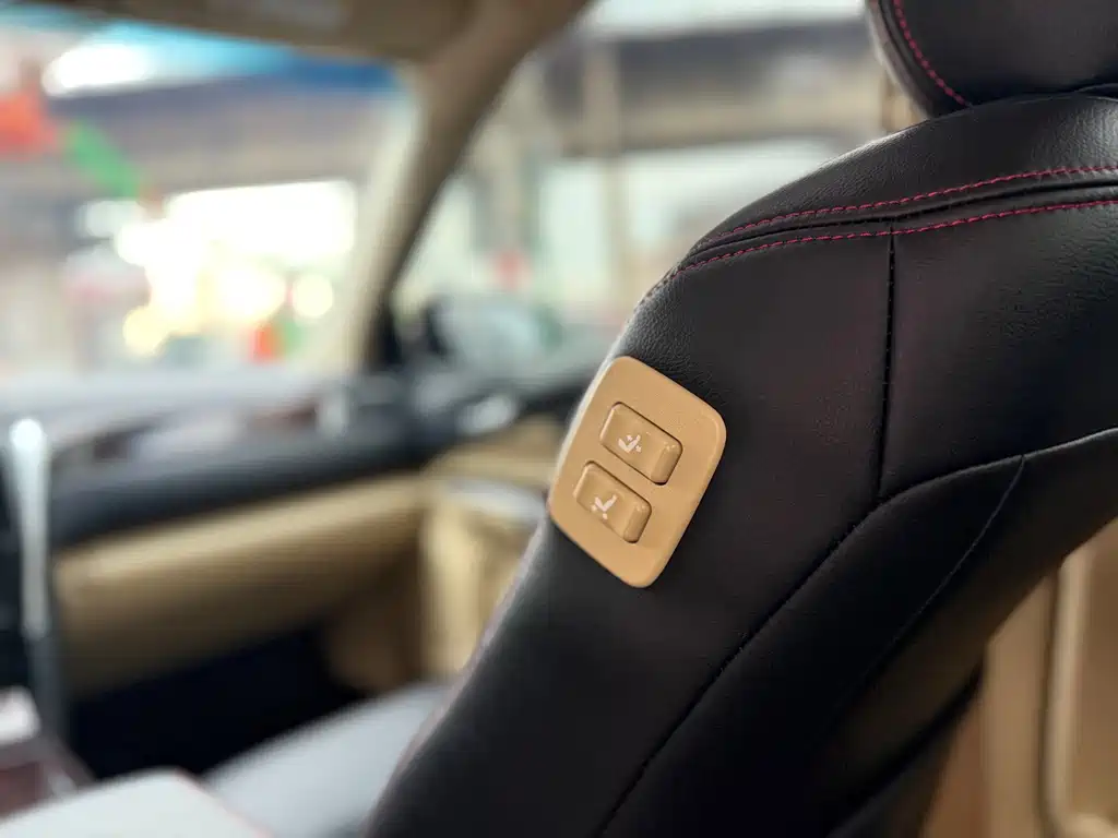 Toyota Camry 2016 — фото 17