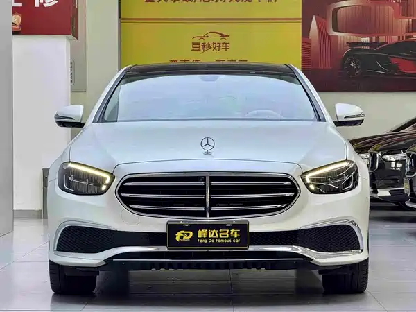 Mercedes-Benz E-Class 2023