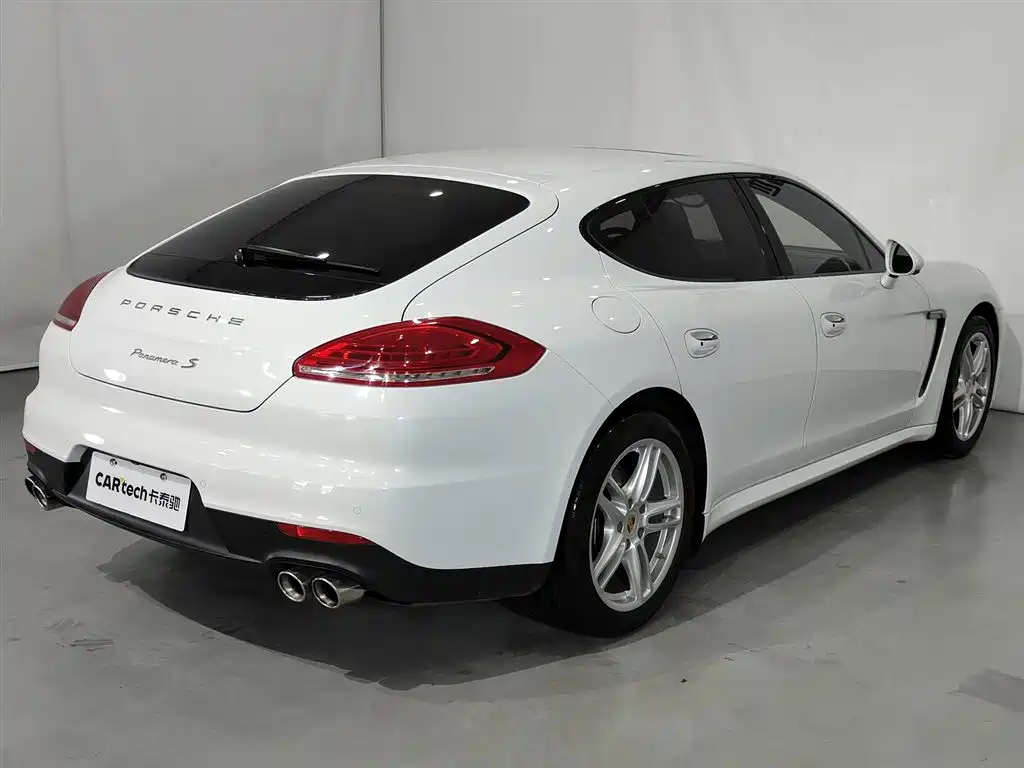 Porsche Panamera 2014 — фото 20