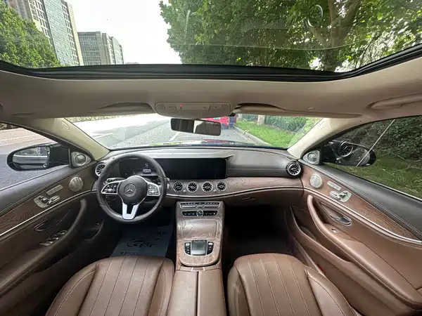 Mercedes-Benz E-Class 2019