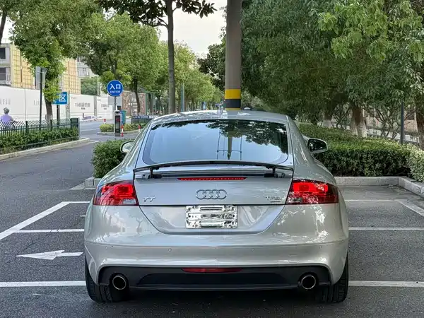 Audi TT 2012
