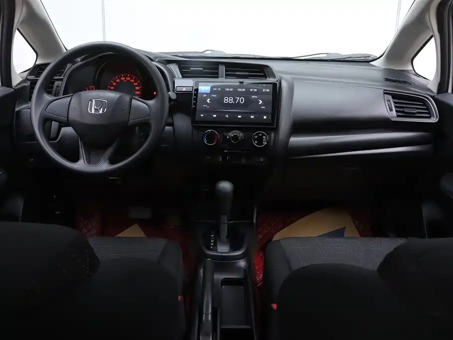 Honda Fit 2019 — фото 25