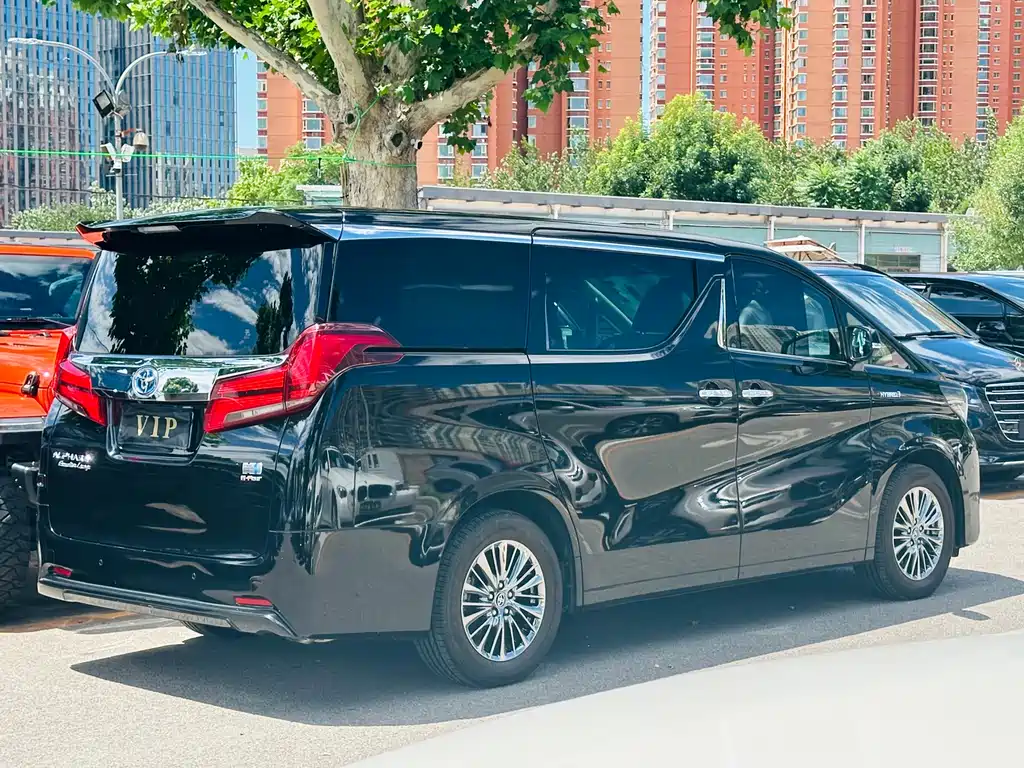 Toyota Alphard 2020