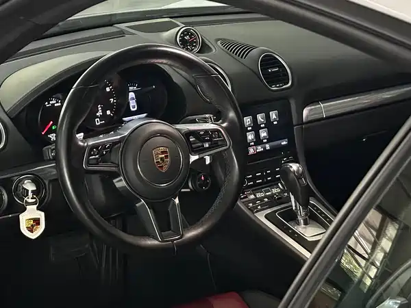 Porsche 718 2024
