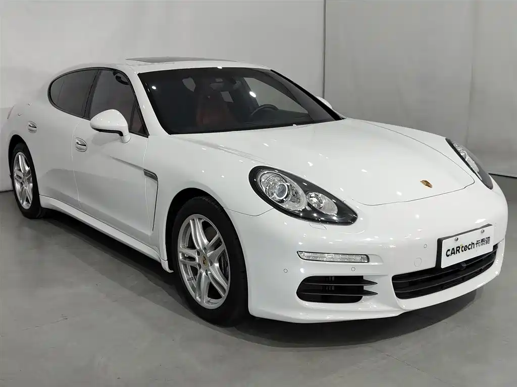 Porsche Panamera 2017 — фото 2