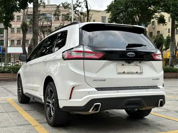Ford Edge 2020