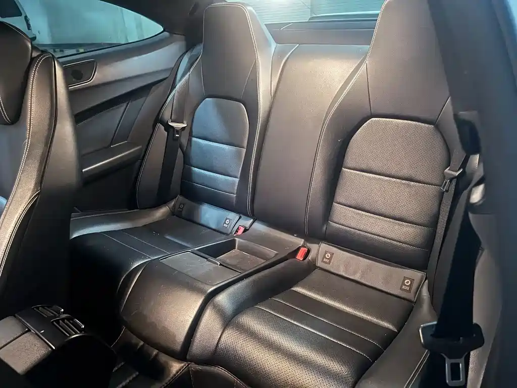 Mercedes-Benz C-Class 2015 — фото 9