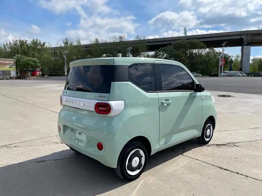 Wuling Hongguang MINIEV 2024