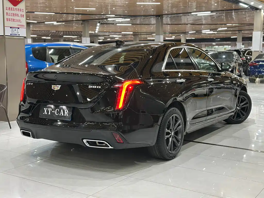 Cadillac CT4 2021 — фото 9