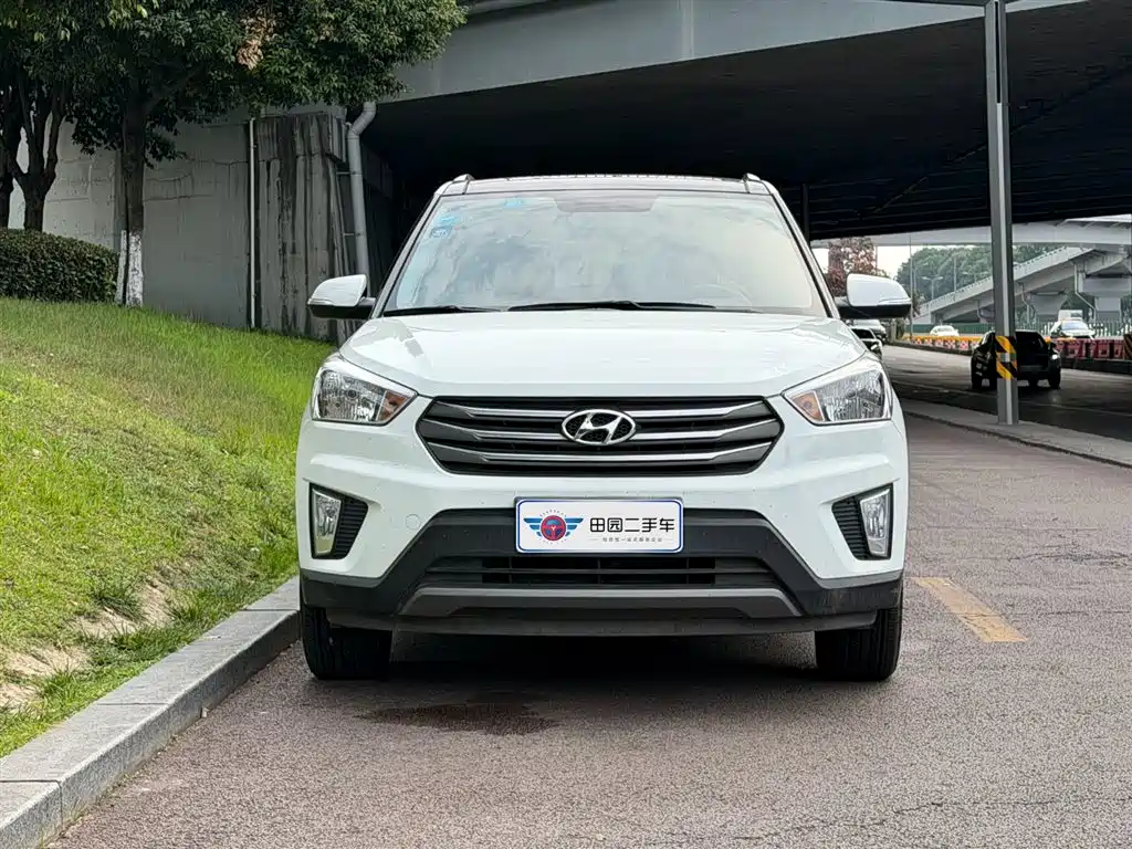Hyundai ix25 2016