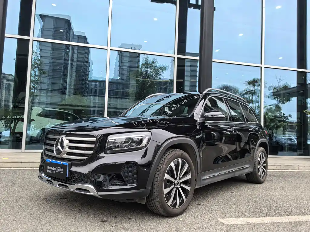 Mercedes-Benz GLB 2025