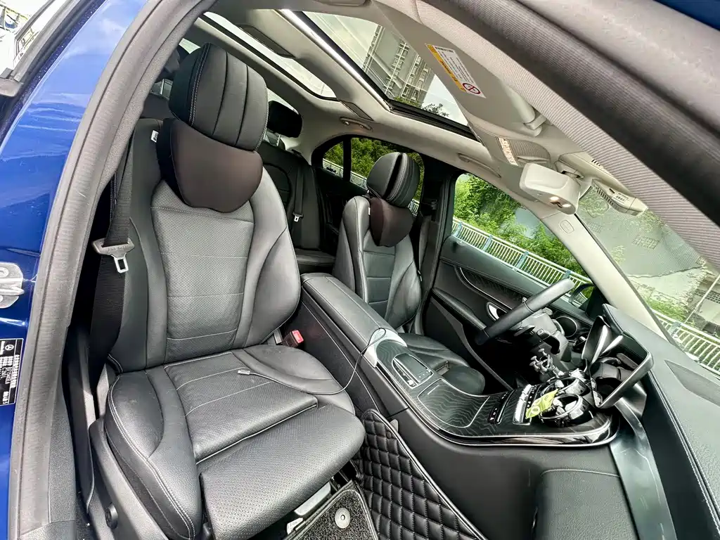 Mercedes-Benz C-Class 2019 — фото 14