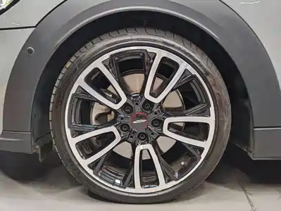 MINI MINI 2022