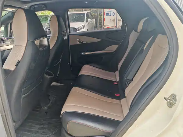 BYD Dolphin 2023