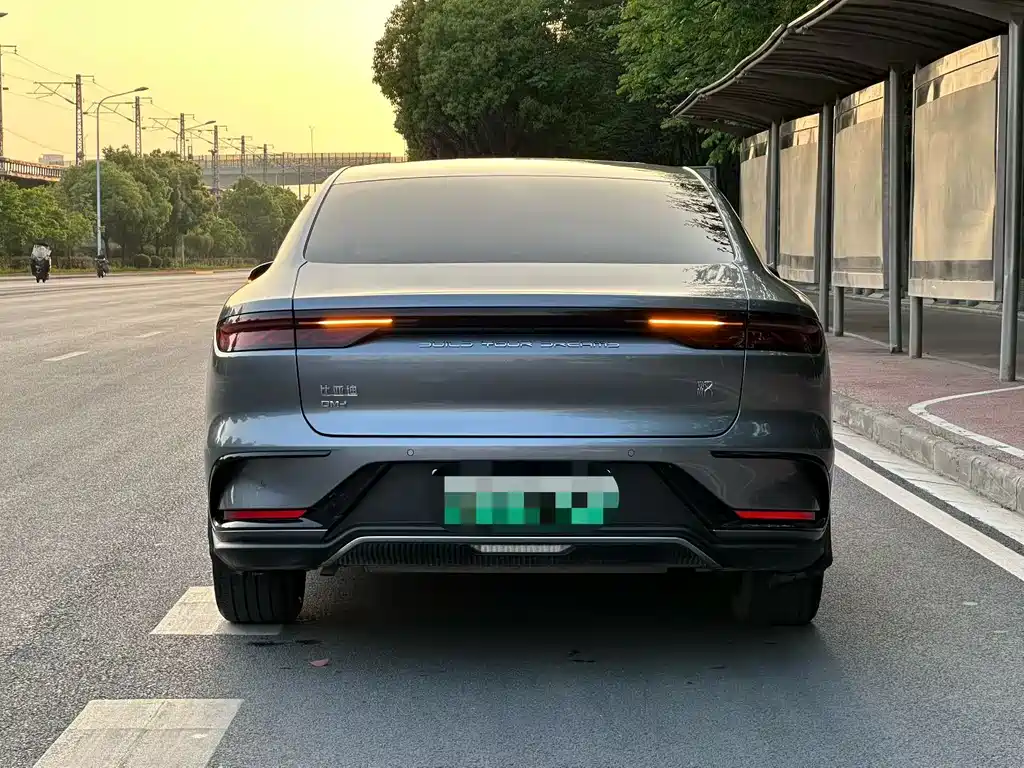 BYD Han 2024
