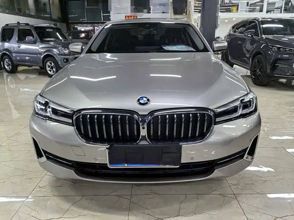 BMW 5 Series 2023