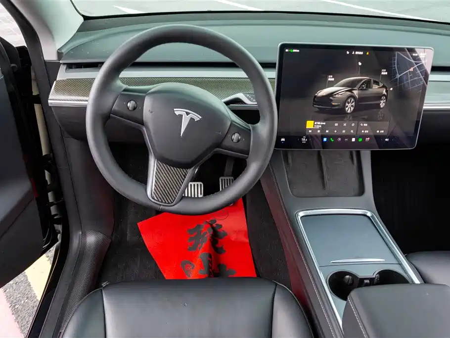 Tesla Model Y 2022 — фото 18