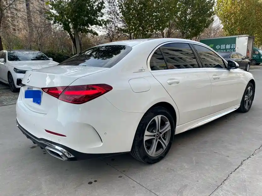 Mercedes-Benz C-Class 2022 — фото 9