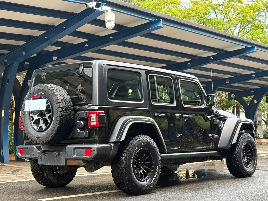 Jeep Wrangler 2022 — фото 6