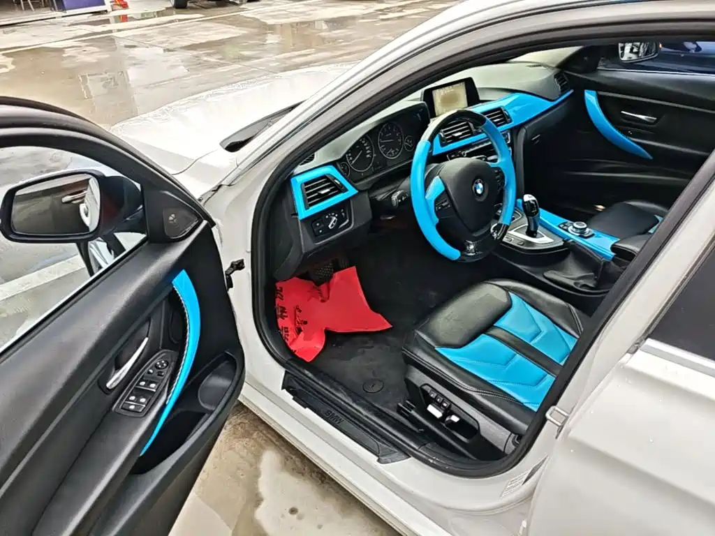 BMW 3 Series 2016 — фото 16