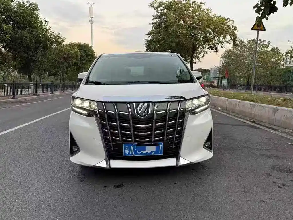Toyota Alphard 2019 — фото 2