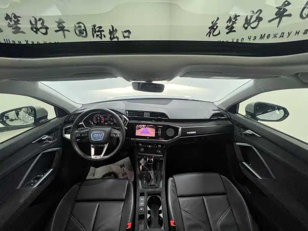 Audi Q3 Sportback 2022 — фото 14
