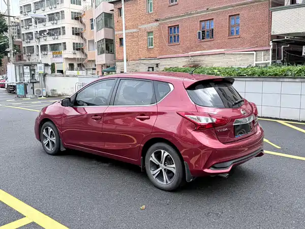 Nissan Tiida 2017