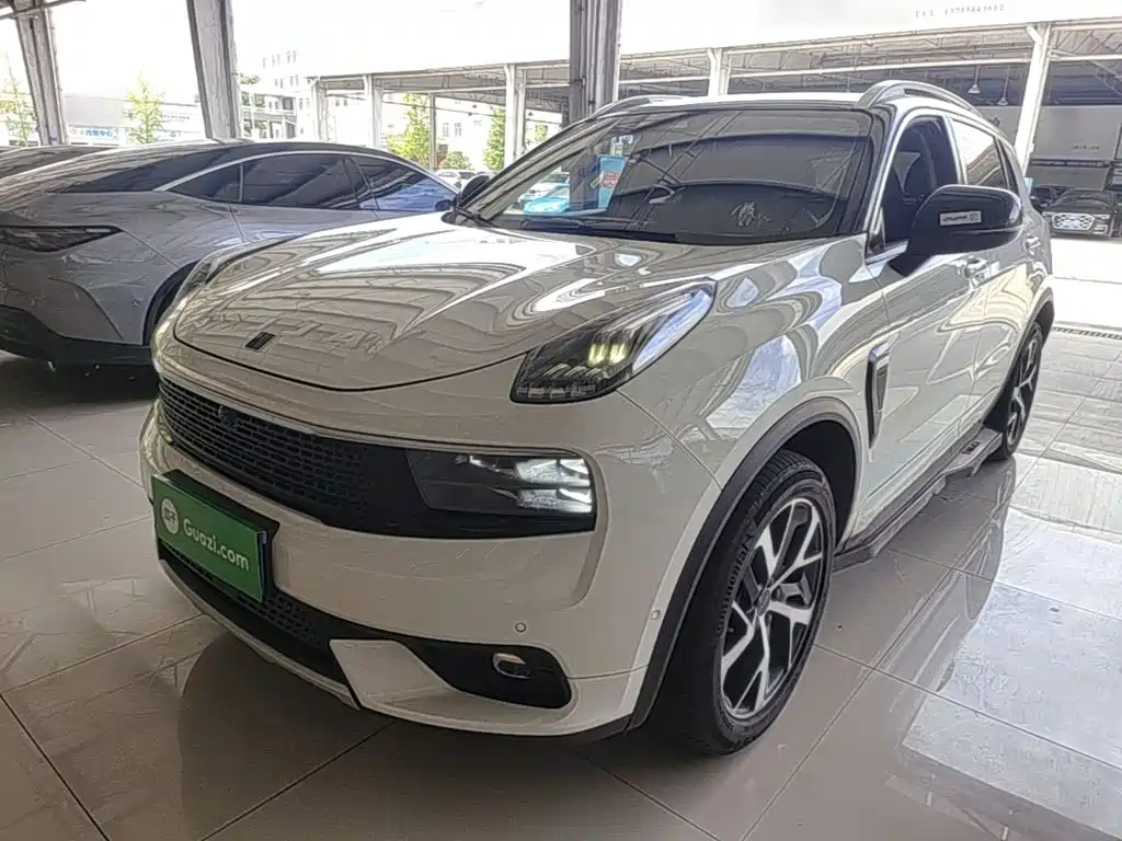 Lynk & Co 01 2018
