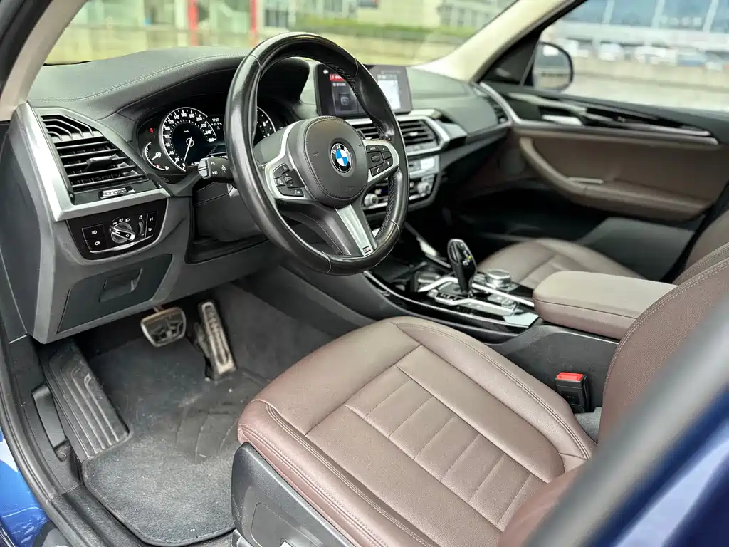BMW X3 2018 — фото 11