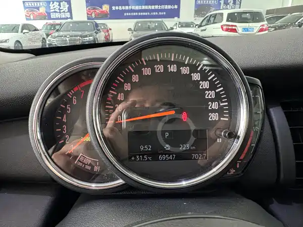MINI 2018
