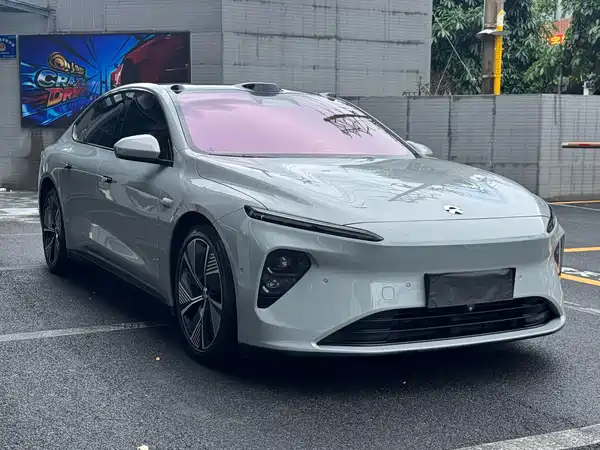 NIO ET7 2022