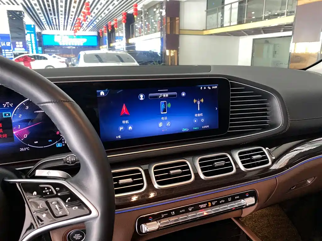 Mercedes-Benz GLE 2025 — фото 12