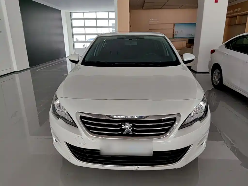 Peugeot 408 2017 — фото 3