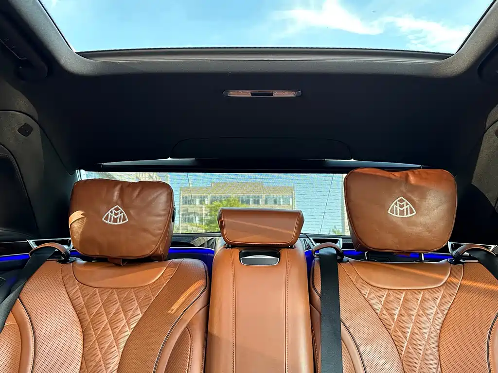 Mercedes-Benz Maybach S-Class 2020 — фото 13