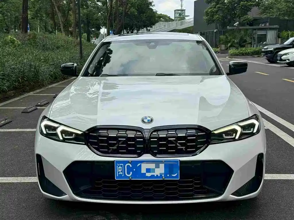 BMW 3 Series 2023