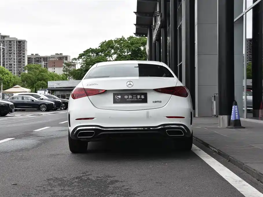 Mercedes-Benz C-Class 2022